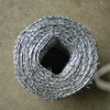 Barbed wire fence 25kg roll 12 gauge airport security galvanized barb wire