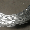 Hot dipped galvanized sharp razor barbed wire fence/ BTO22 type concertina wire for protection