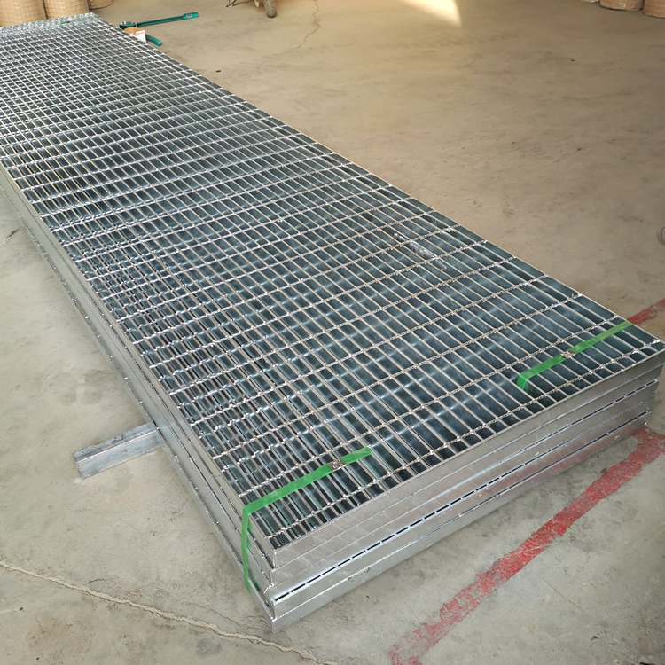 Steel Components And Accessories for Plumbing And Drainage Systems 25x3 Hot Dipped Galvanized Steel Grating